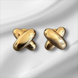 Vintage Carolee Goldtone Cross Clip-On Earrings